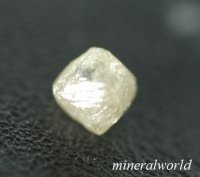 天然ダイアモンド結晶原石＊0.36ct＊等軸晶系