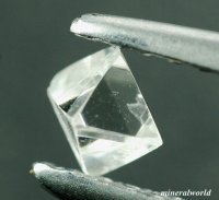天然ダイアモンド結晶原石＊0.208ct＊完全・等軸晶系＊無色