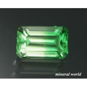 画像: NEON GREEN＊天然バイカラー・ツァボライト＊0.69ct＊ケニア産＊未処理＊オレンジ蛍光