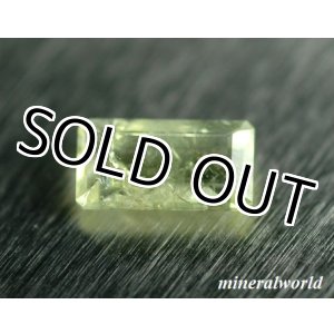 画像: レア＊天然リューコフェナイト＊0.285ct＊未処理＊カナダ産＊中央宝石研究所のソーティング付き