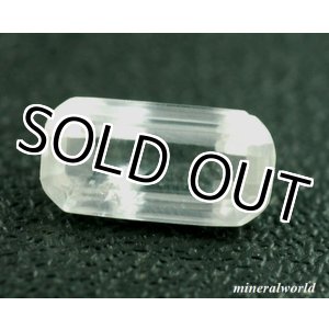 画像: 天然カラーレス・スミソナイト＊0.517ct＊メキシコ産＊無処理＊日独宝石研究所のソーティング付