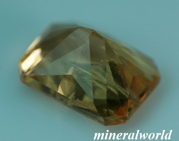 画像: 天然インペリアル・トパーズ＊1.37ct＊ブラジル産＊未処理＊OHタイプ