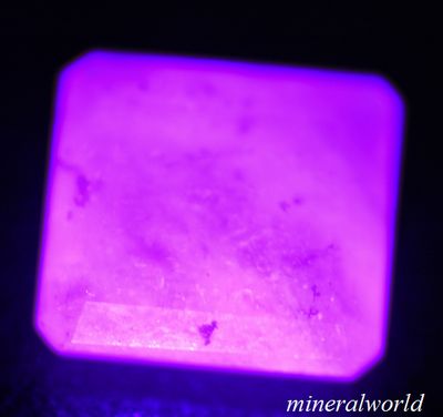 画像: 天然ソーダライト＊3.11ct＊蛍光性