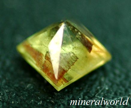 画像: 蛍光性＊天然ウィレマイト＊0.27ct＊未処理