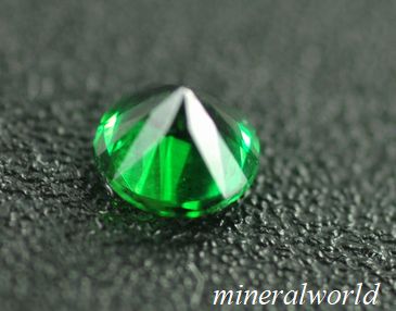 画像: 天然クロム・トルマリン＊0.26ct＊チェルシーフィルターで赤色＊未処理＊タンザニア産