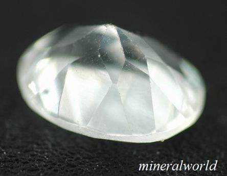 画像: 天然ゴーシェナイト(無色ベリル)＊2.38ct＊ブラジル産＊未処理