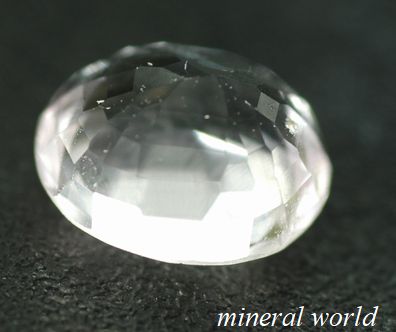 画像: 天然ニアカラーレススピネル＊1.55ct＊ビルマ産＊未処理