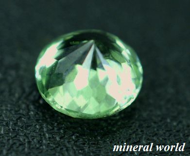 画像: 天然ミントグリーン・クリソベリル＊0.66ct＊未処理