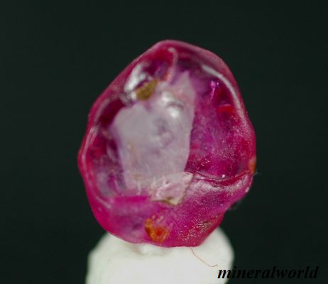 天然ルビー結晶・原石＊非加熱＊0.82ct＊ビルマ産 - ミネラル ワールド