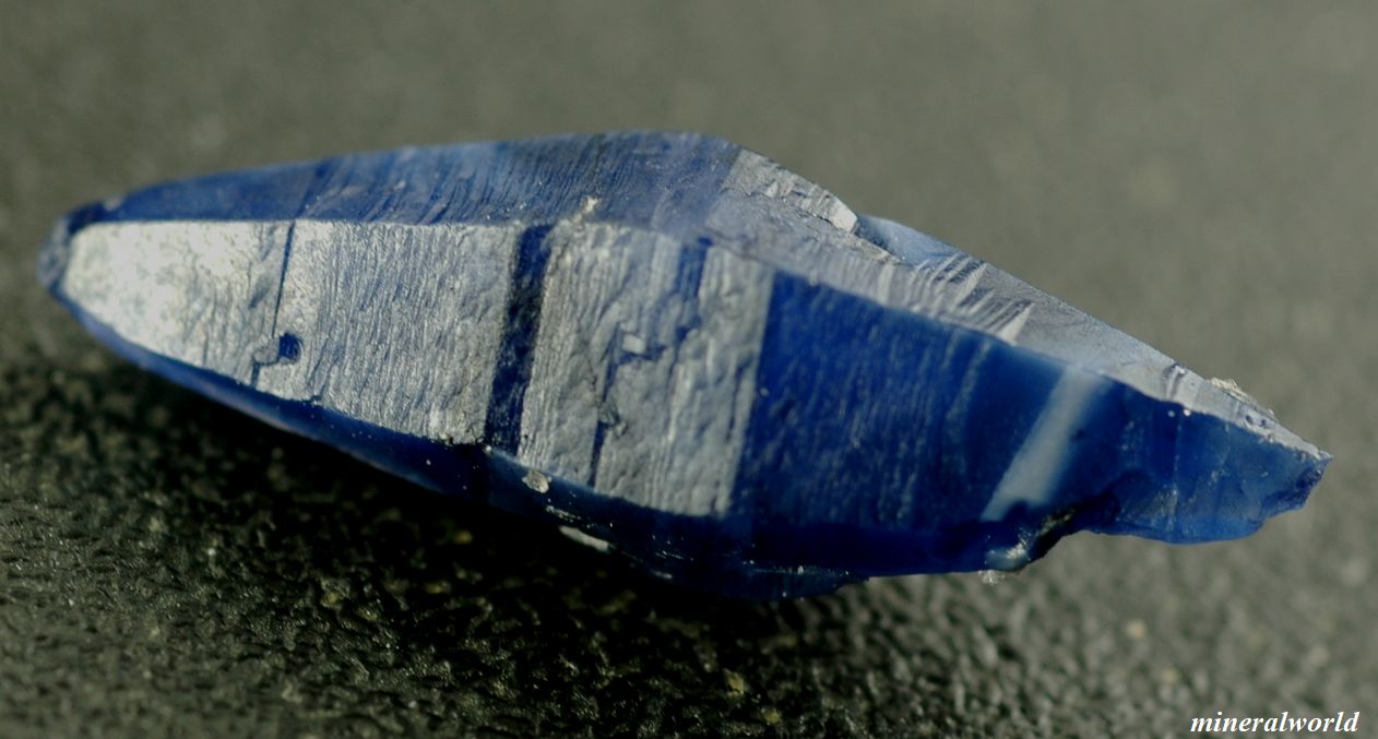 画像: 天然ブルー・サファイア結晶＊2.29ct＊スリランカ-RATNAPURA産