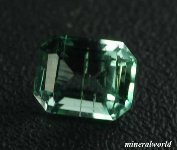 画像: レアストーン＊ベトナム産＊天然ミントグリーン・アマゾナイト＊0.44ct