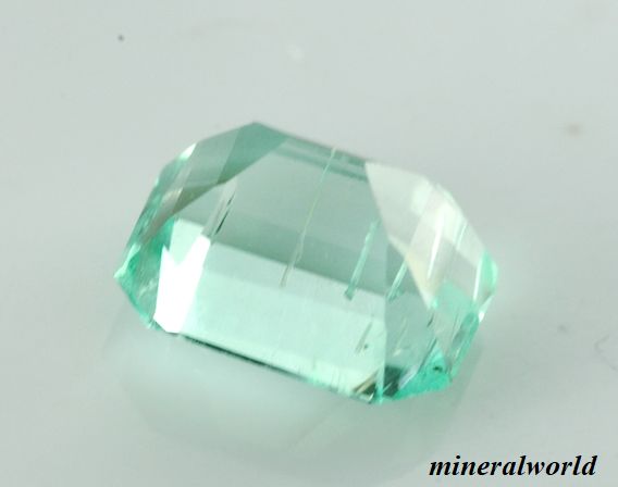 画像: レアストーン＊ベトナム産＊天然ミントグリーン・アマゾナイト＊0.44ct