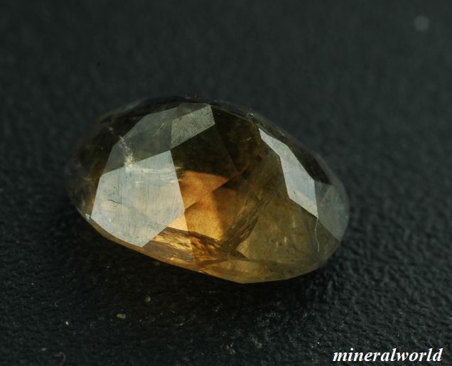 画像: 天然ゴールデン・アイオライト＊2.03ct＊マダガスカル産